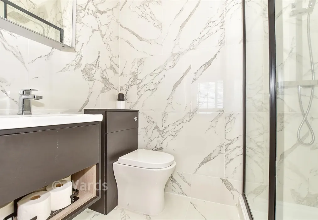 En-Suite Shower Room - The Parade, Greatstone, Kent - Wards of Kent