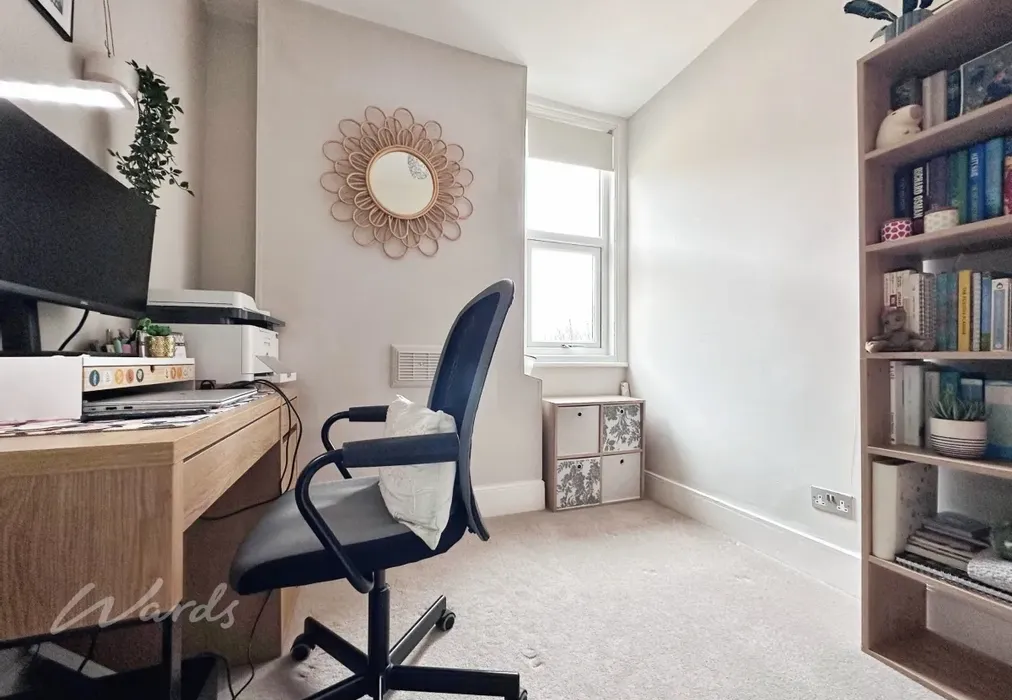 Swin bed 2 use - Swinburne Avenue Broadstairs CT10 - Wards of Kent