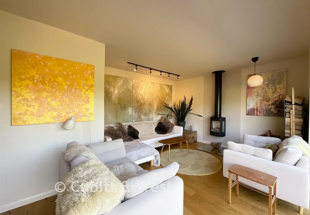 Lounge - Cissbury Gardens, Worthing, West Sussex - Wards of Kent