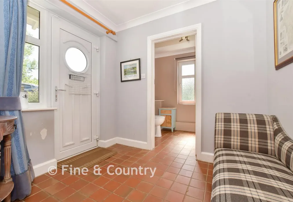 Internal Lifestyle Photograph - Richborough Road, Sandwich, Kent - Wards of Kent