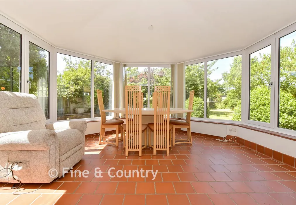 Garden Room - Richborough Road, Sandwich, Kent - Wards of Kent