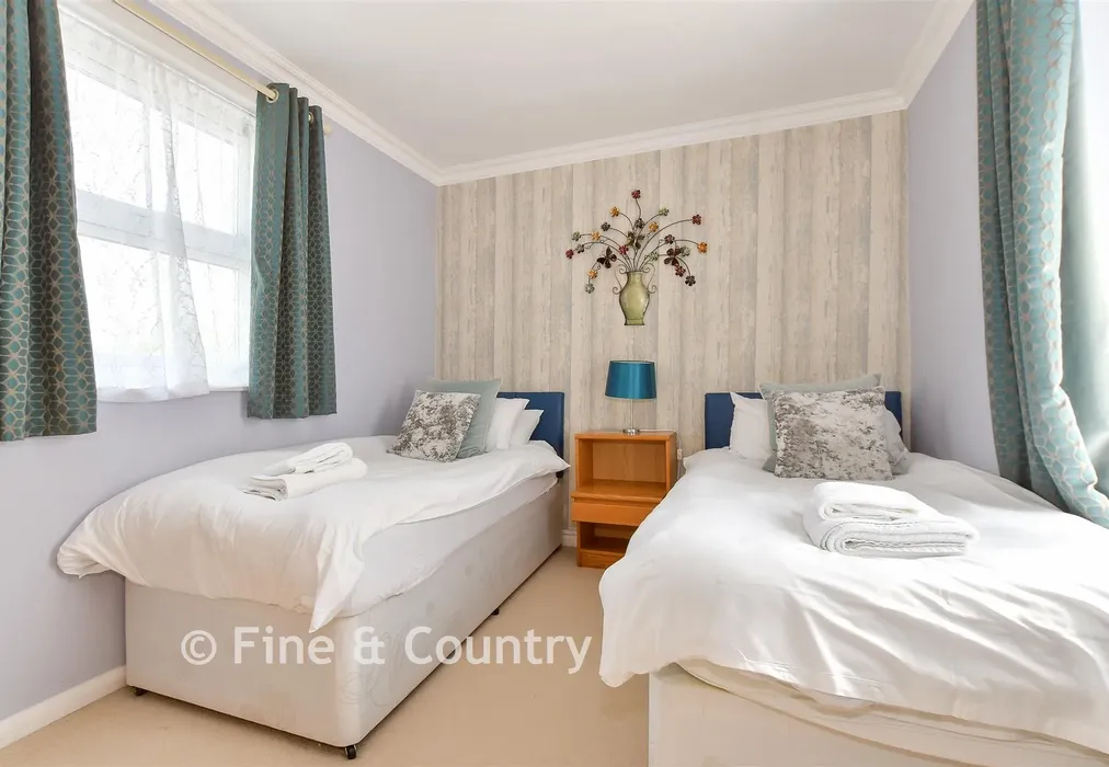 Bedroom 5 - Clevelands Road, Wroxall, Ventnor, Isle of Wight - Wards of Kent