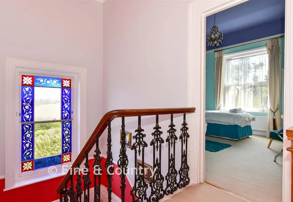 Internal Lifestyle Photograph - Clevelands Road, Wroxall, Ventnor, Isle of Wight - Wards of Kent