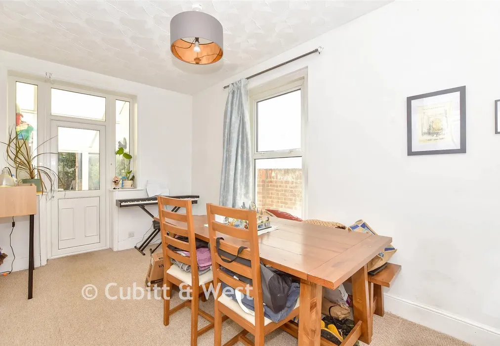 Dining Room - Hollam Road, Southsea, Hampshire - Wards of Kent