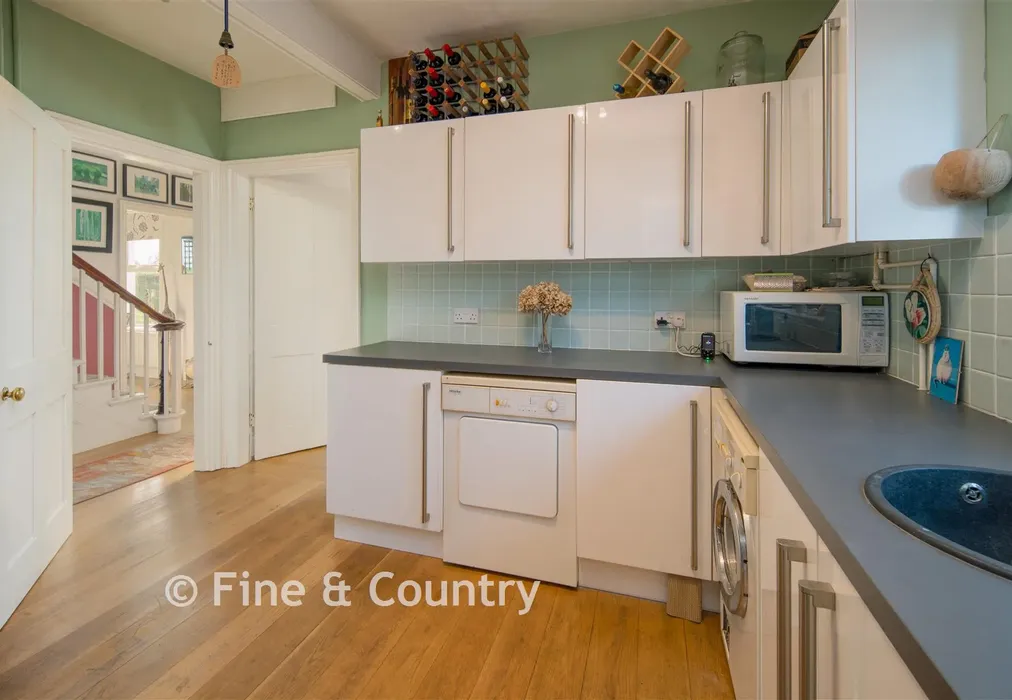 Study - Military Road, Brighstone, Isle of Wight - Wards of Kent