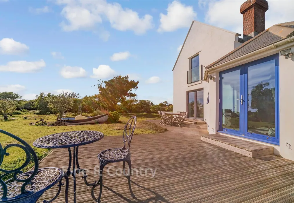 Decking Area - Military Road, Brighstone, Isle of Wight - Wards of Kent