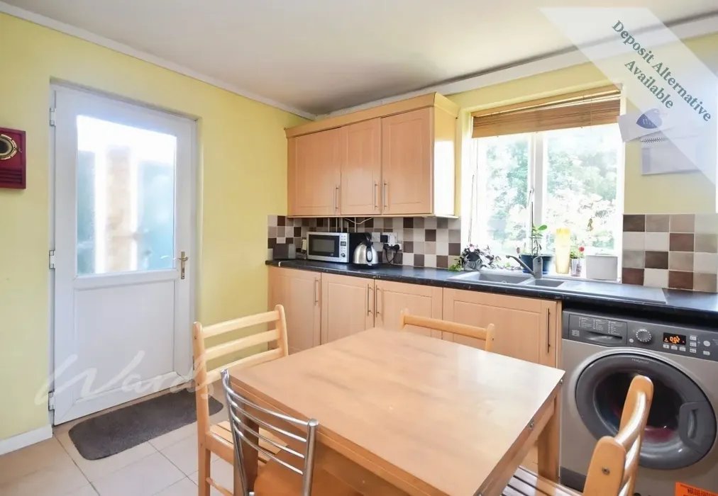 Kitchen - Grantham Avenue Deal CT14 - Wards of Kent