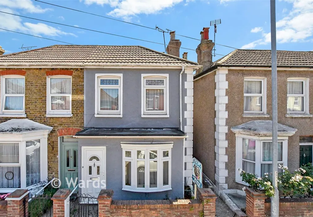 Front...(Web) - Beacon Road, Broadstairs, Kent - Wards of Kent