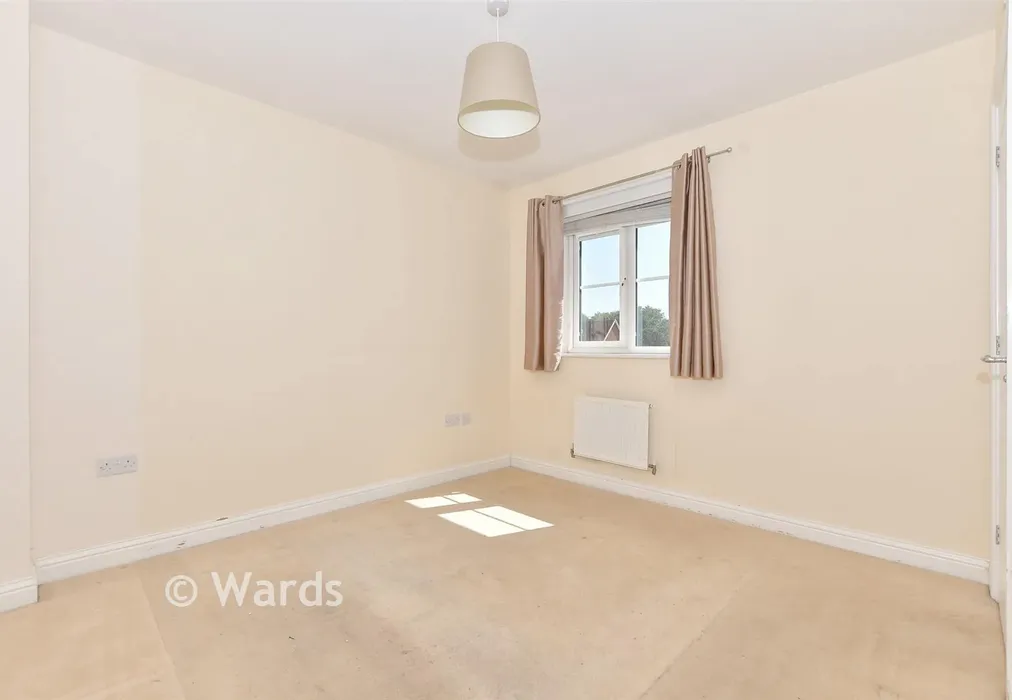 Bedroom 2 - Crossway, Broadstairs, Kent - Wards of Kent
