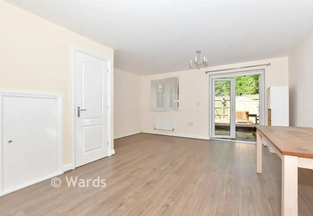 Lounge - Crossway, Broadstairs, Kent - Wards of Kent