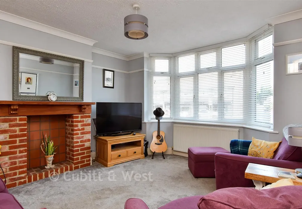 Family Room - Worthing Road, Rustington, West Sussex - Wards of Kent