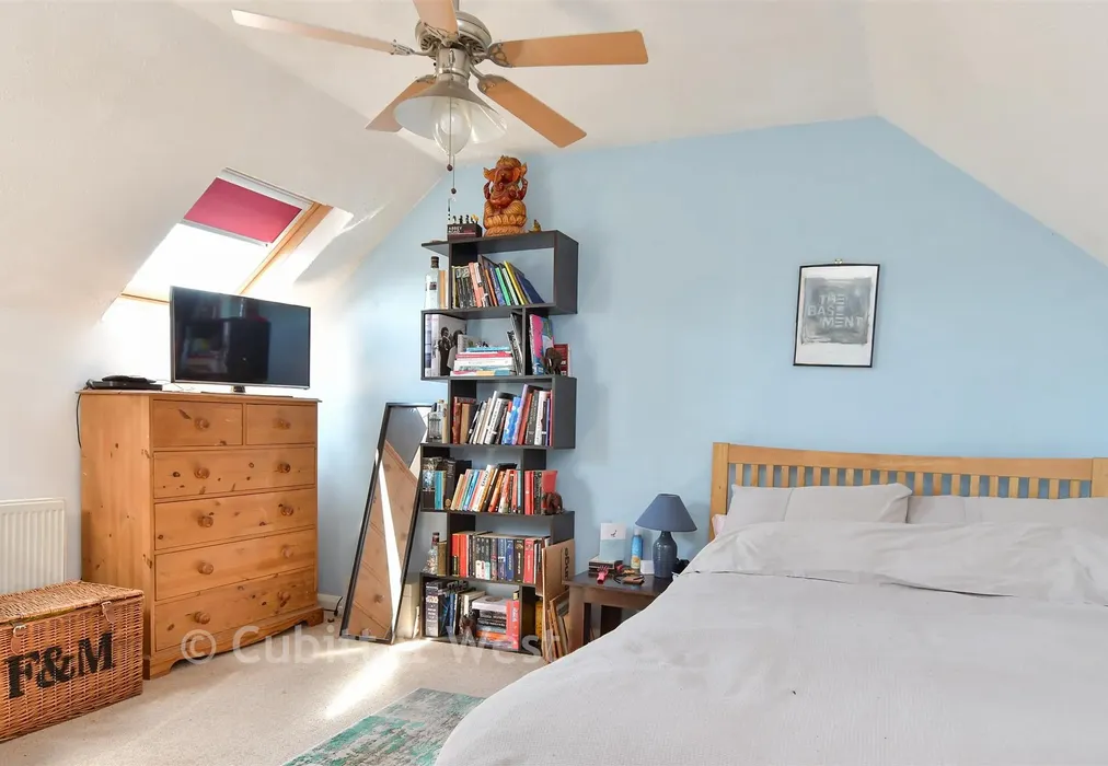 Bedroom 4 - Worthing Road, Rustington, West Sussex - Wards of Kent