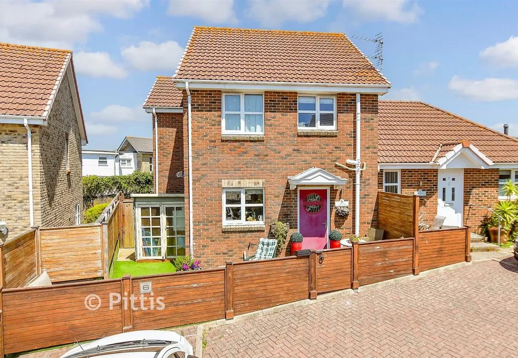 External (Web) - Summerhill Close, Sandown, Isle of Wight - Wards of Kent