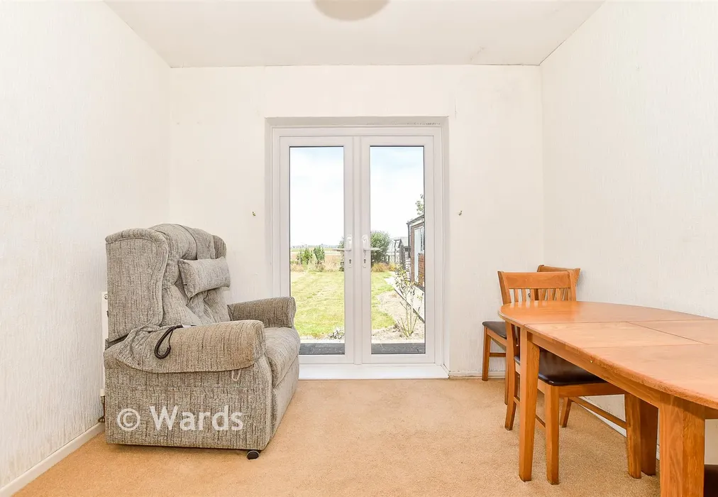 Bedroom 2 - Station Road, New Romney, Kent - Wards of Kent