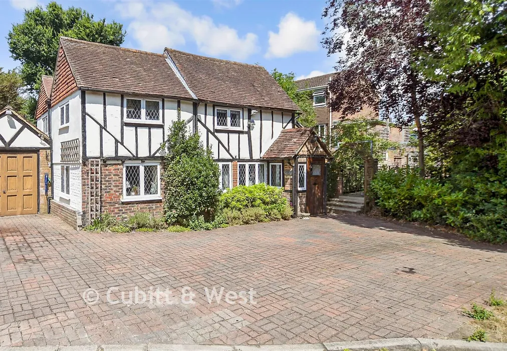 Driveway/Parking - Mill Lane, Ashington, West Sussex - Wards of Kent