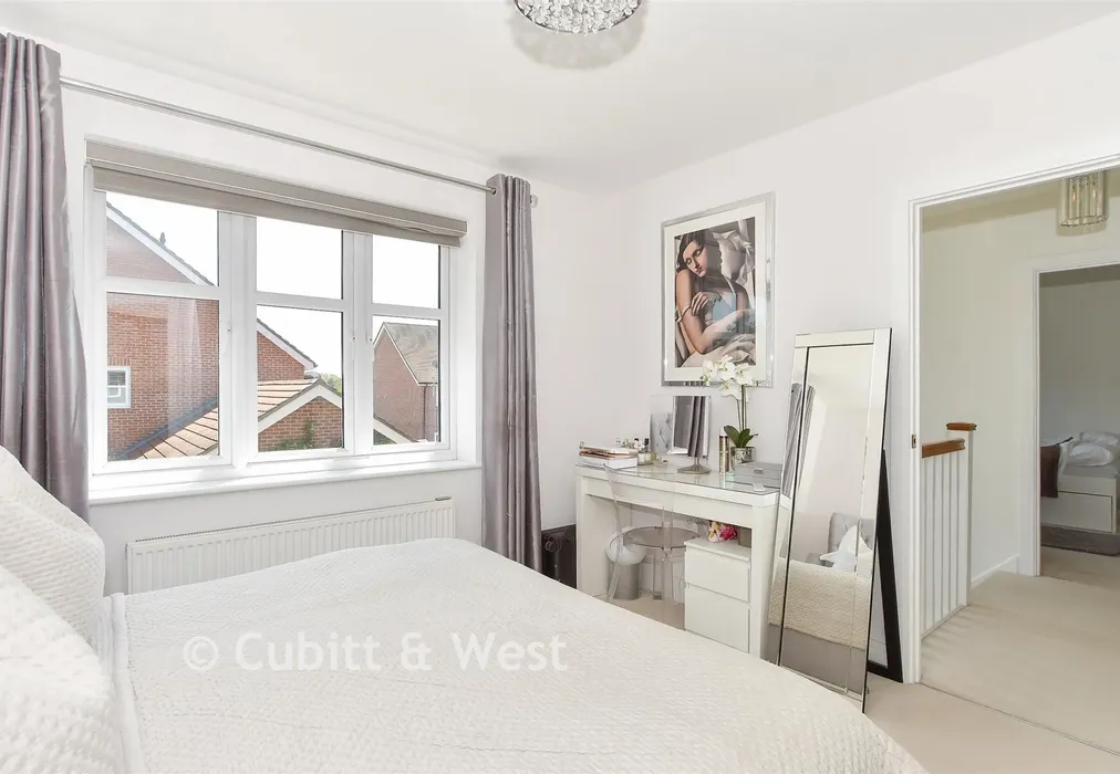 Bedroom 1 - Huntley Mews, Southwater, Horsham, West Sussex - Wards of Kent