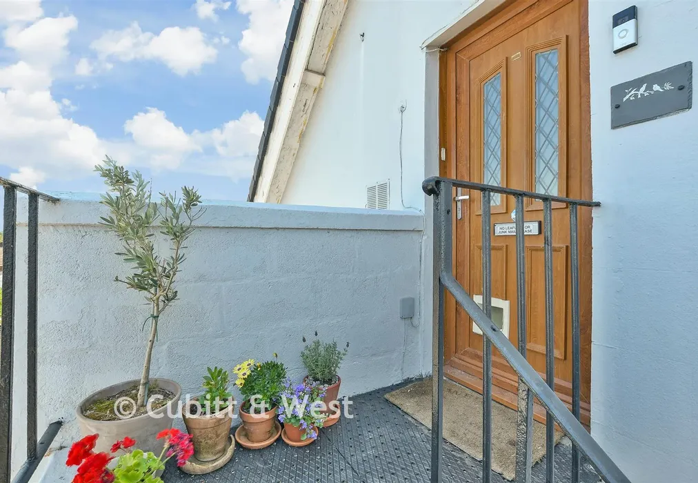 External Feature - Bedford Road, Horsham, West Sussex - Wards of Kent
