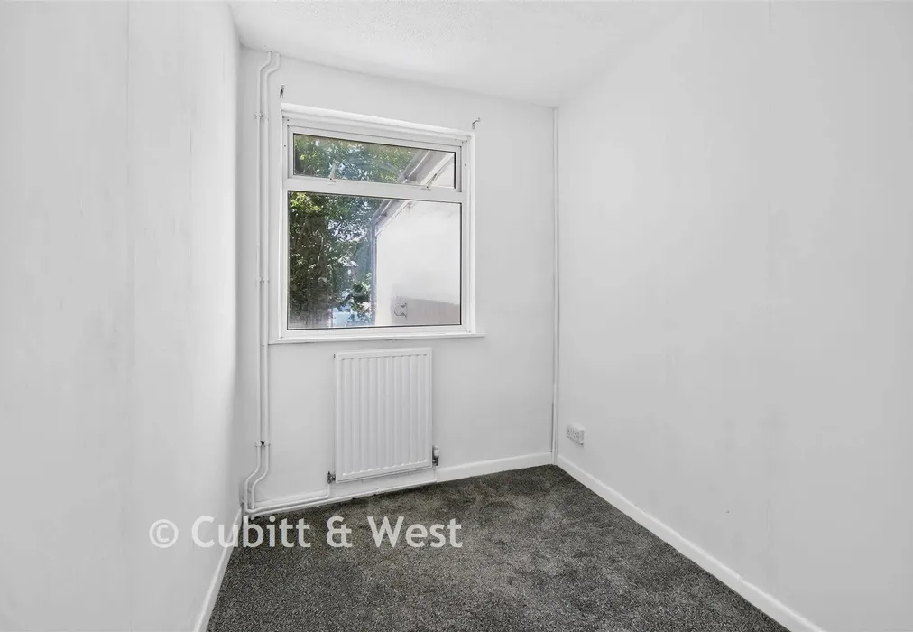 Bedroom 3 - Margate Road, Southsea, Hampshire - Wards of Kent