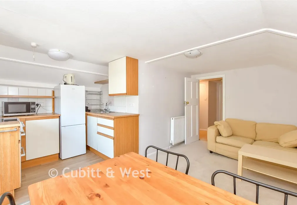 Flat A Sitting Room/Kitchen - Kings Avenue, Chichester, West Sussex - Wards of Kent