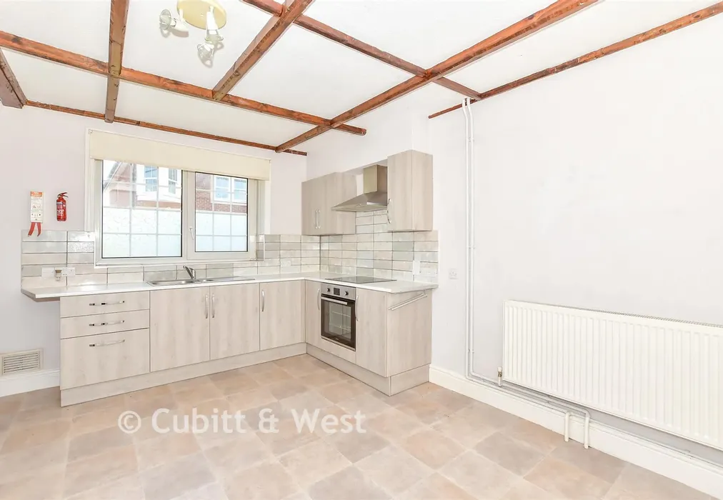 Flat C Sitting Room/Kitchen - Kings Avenue, Chichester, West Sussex - Wards of Kent