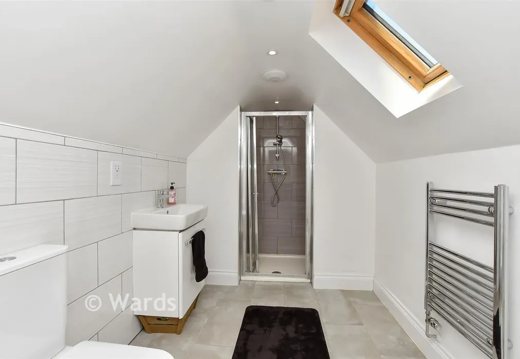 En-Suite Shower Room - Chequers Hill, Doddington, Kent - Wards of Kent
