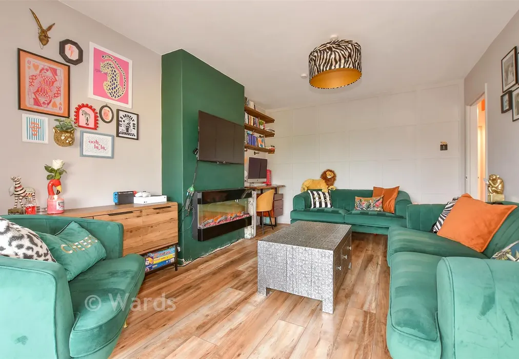 Lounge - Ford Close, Herne Bay, Kent - Wards of Kent