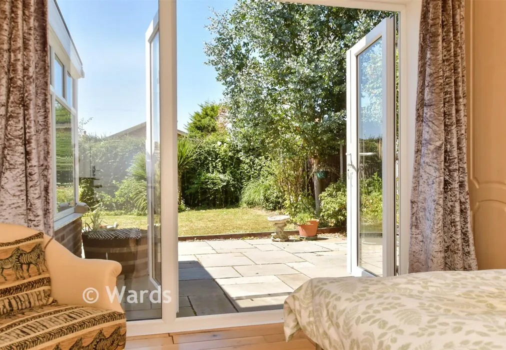 Internal Lifestyle Photograph - Throwley Drive, Herne Bay, Kent - Wards of Kent