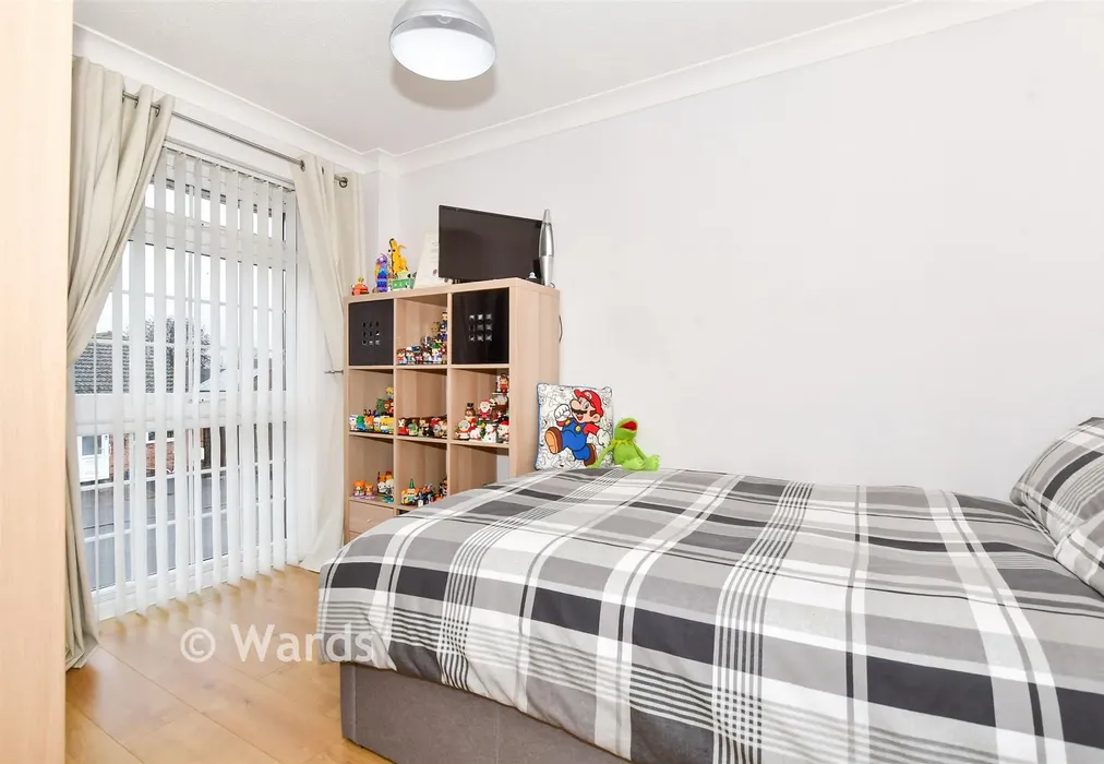 Bedroom 2 - Keats Road, Larkfield, Kent - Wards of Kent