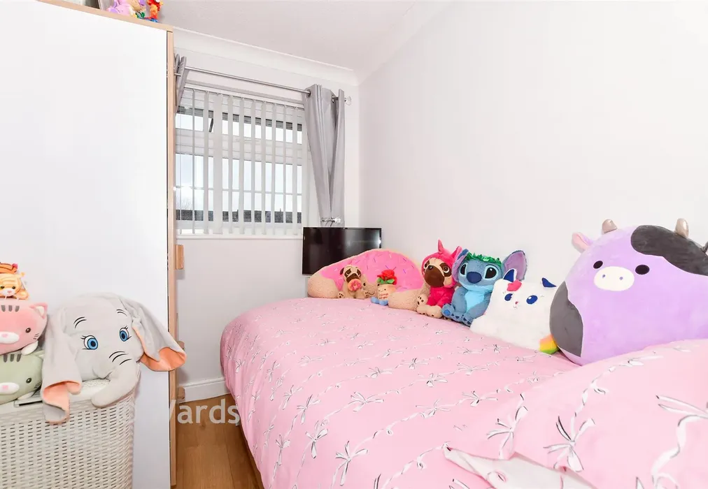 Bedroom 3 - Keats Road, Larkfield, Kent - Wards of Kent
