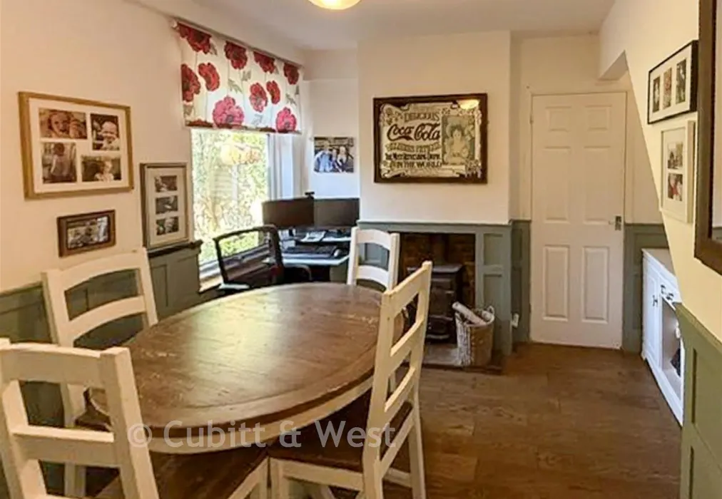 Dining Room - Smith Road, Reigate, Surrey - Wards of Kent