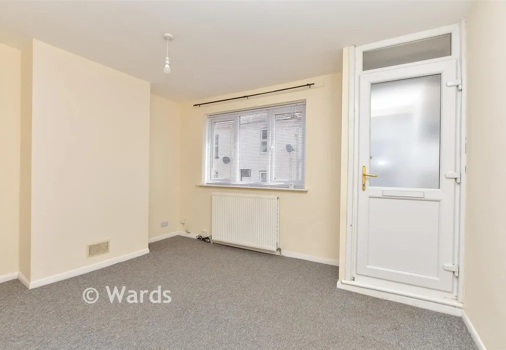 Lounge - Hartington Street, Chatham, Kent - Wards of Kent
