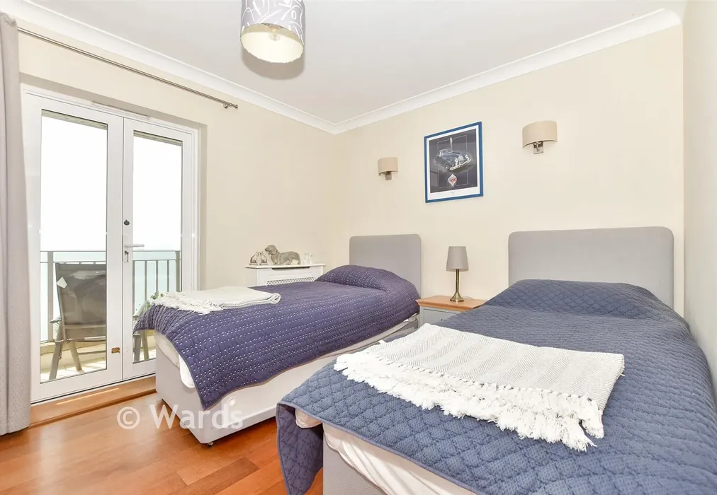 Bedroom 2 - Hotel Road, St. Margaret's Bay, Kent - Wards of Kent