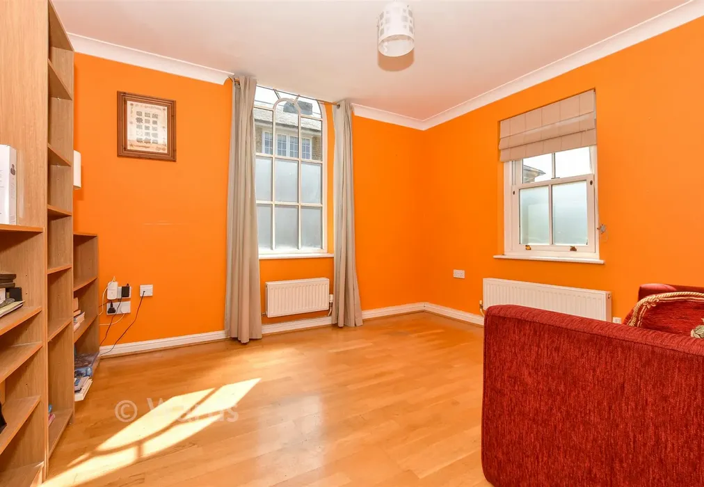 Study/ Bedroom 3 - Herne Common, Herne Bay, Kent - Wards of Kent