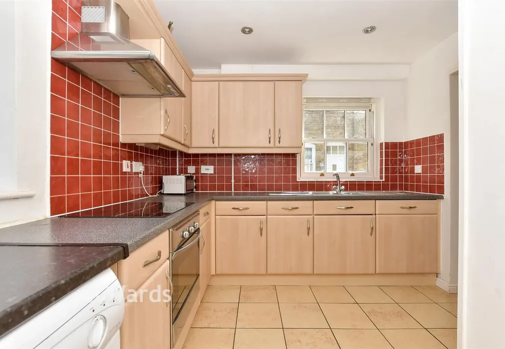 Kitchen - Herne Common, Herne Bay, Kent - Wards of Kent