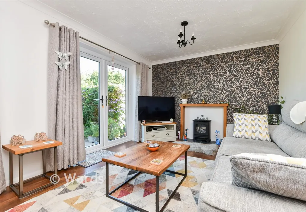 Lounge - Elm Wood West, Whitstable, Kent - Wards of Kent