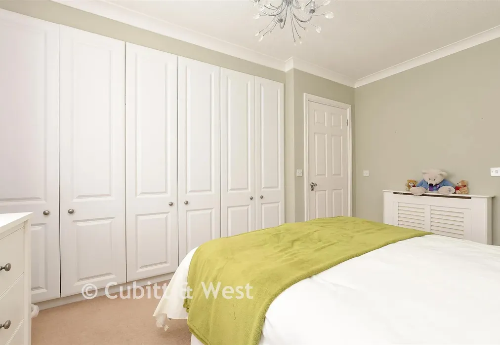 Bedroom 1 - Alma Road, Reigate, Surrey - Wards of Kent