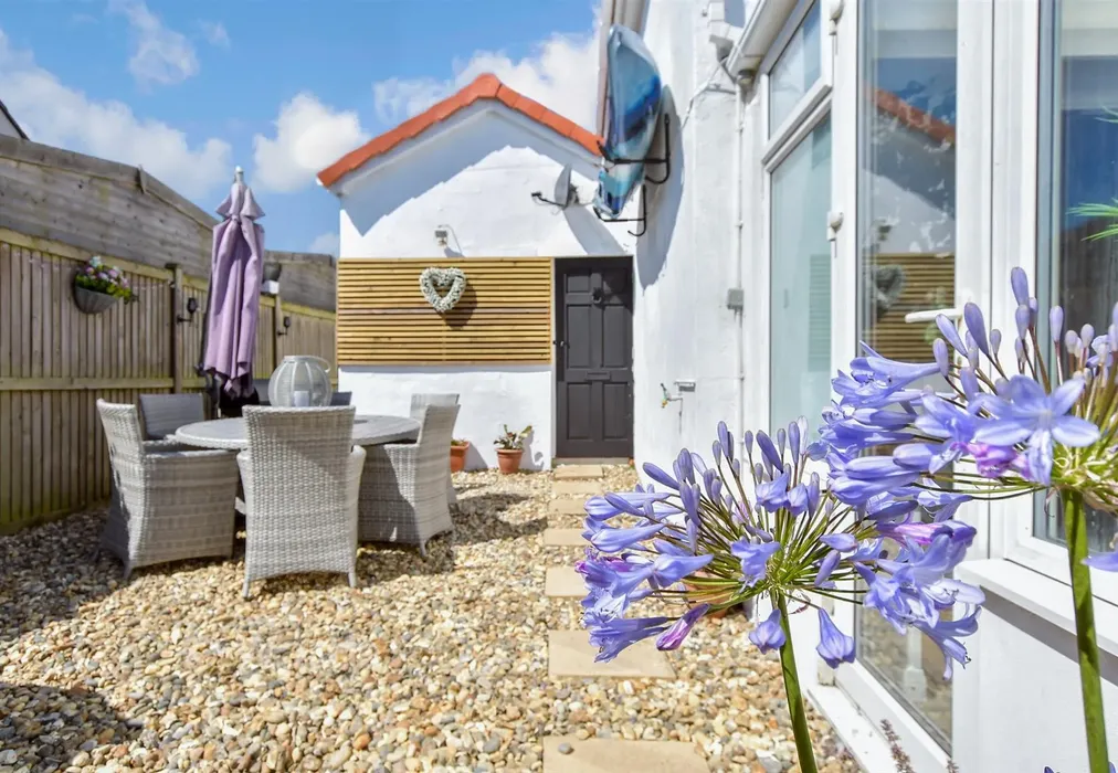 External Lifestyle Photograph - Redoubt Way, Dymchurch, Romney Marsh, Kent - Wards of Kent