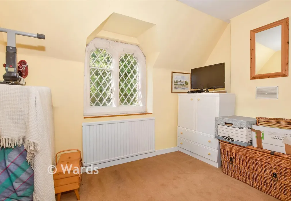 Bedroom 4 - Tinkerpot Lane, West Kingsdown, Sevenoaks, Kent - Wards of Kent