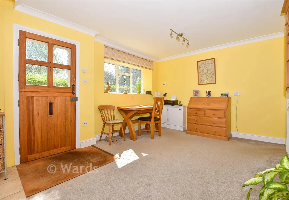 Kitchen/Breakfast Room - Tinkerpot Lane, West Kingsdown, Sevenoaks, Kent - Wards of Kent