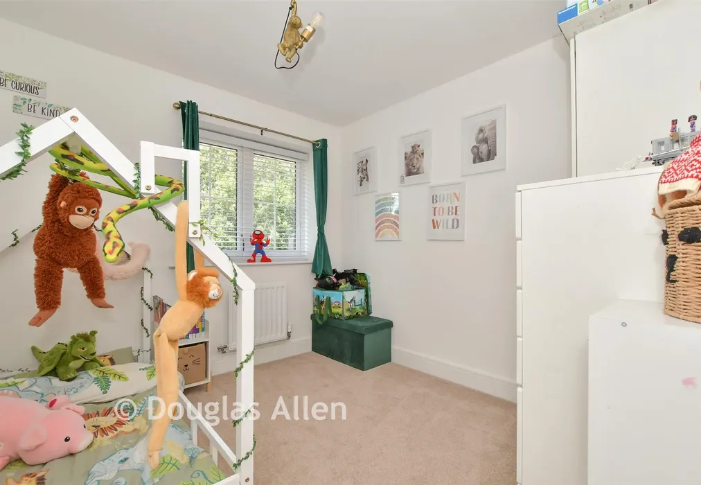 Bedroom 2 - Flemings Farm Close, Wickford, Essex - Wards of Kent