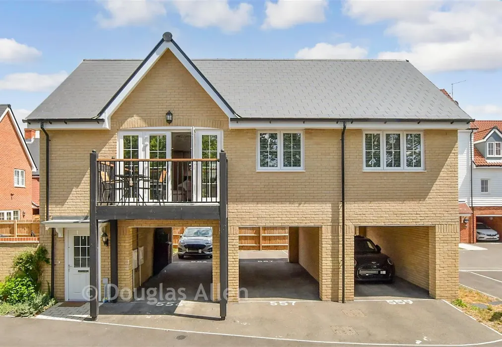 External (Web) - Flemings Farm Close, Wickford, Essex - Wards of Kent