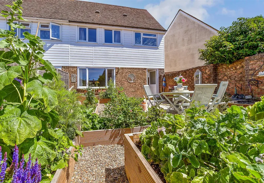 Rear Elevation - Jubilee Field, Wittersham, Tenterden, Kent - Wards of Kent