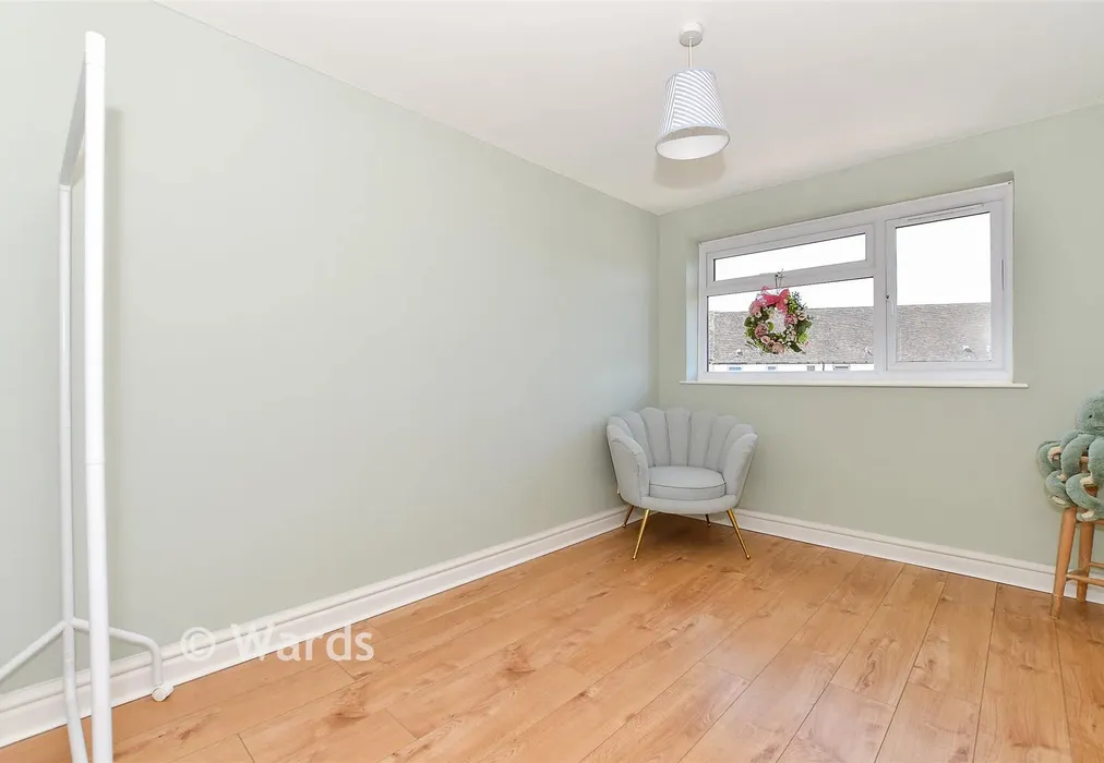 Bedroom 2 - Jubilee Field, Wittersham, Tenterden, Kent - Wards of Kent