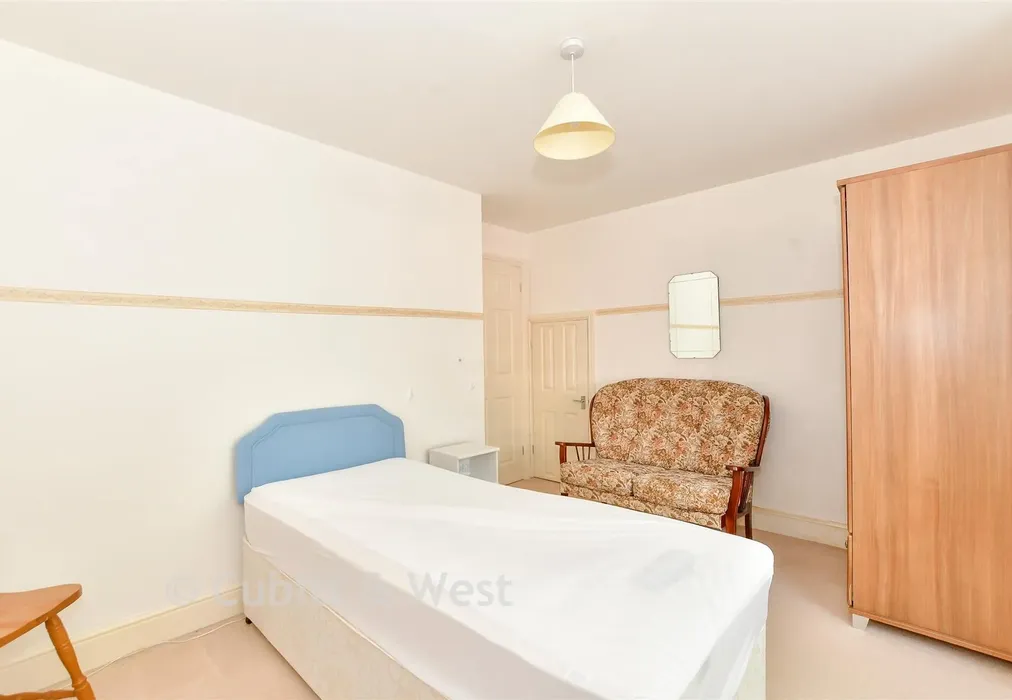 Bedroom - Hambledon Road, Waterlooville, Hampshire - Wards of Kent
