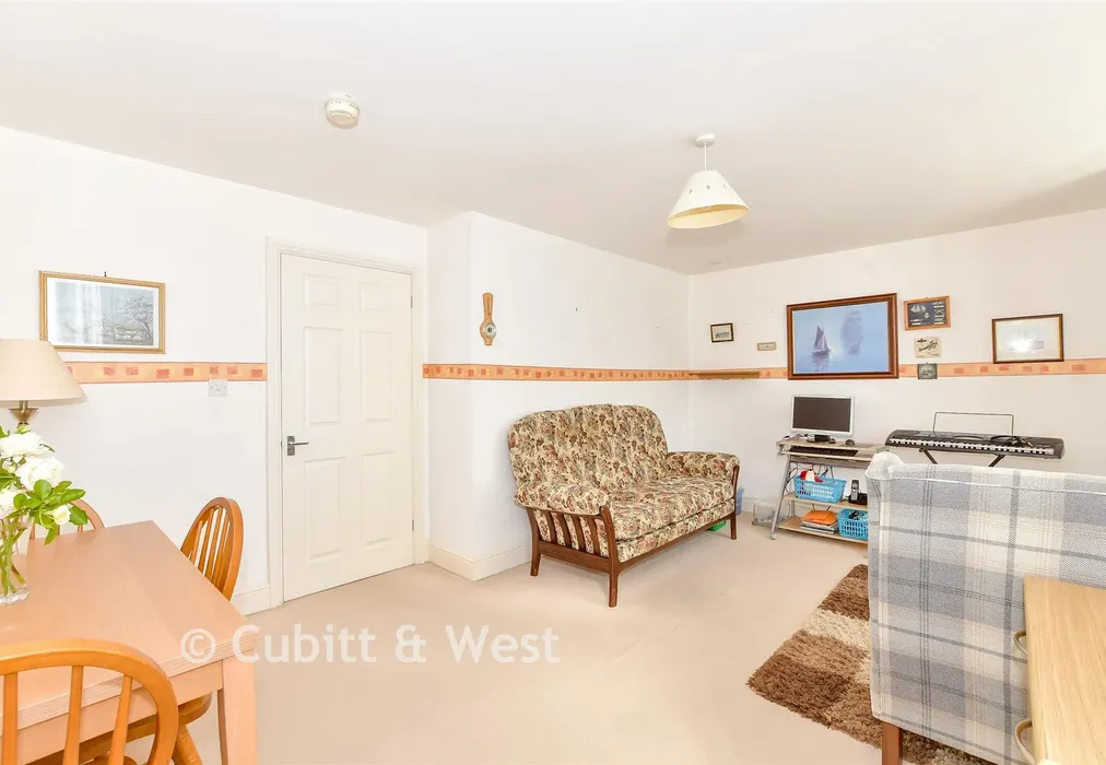 Lounge - Hambledon Road, Waterlooville, Hampshire - Wards of Kent
