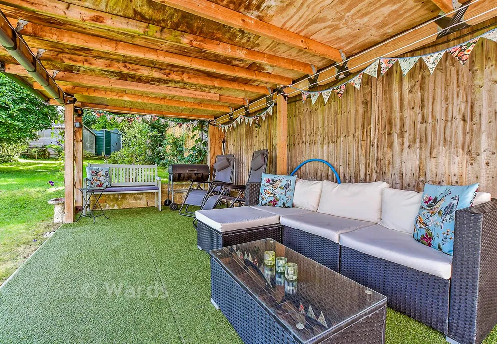 Patio / Decking - Plane Walk, Tonbridge, Kent - Wards of Kent