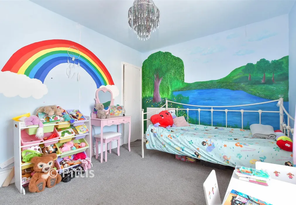 Bedroom 2 - Harding Road, Ryde, Isle of Wight - Wards of Kent