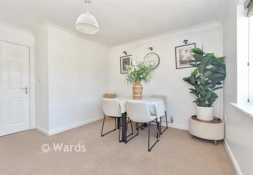 Lounge - Bluebell Road, Kingsnorth, Ashford, Kent - Wards of Kent