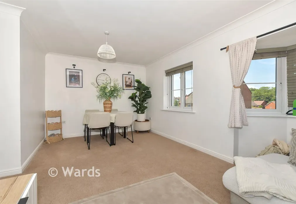 Lounge - Bluebell Road, Kingsnorth, Ashford, Kent - Wards of Kent