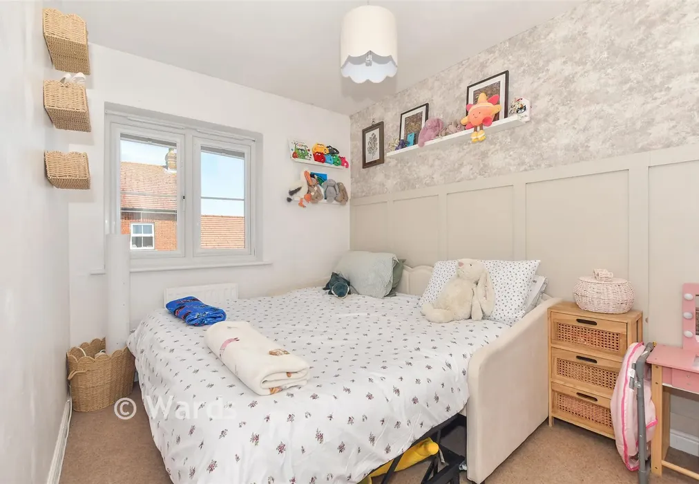 Bedroom 2 - Bluebell Road, Kingsnorth, Ashford, Kent - Wards of Kent
